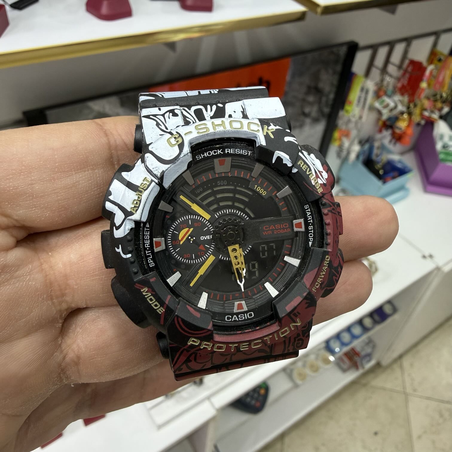 ساعت کاسیو جی‌شاک GA-110 ادیشن خاص | طرح مانگا و گرافیتی (مشکی-سفید-قرمز)